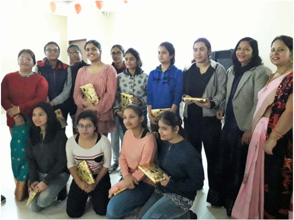 21 Farewell Award in Girls Hostel Kota