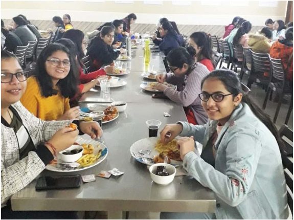 23 Dominos Pizza Party In Best Girls Hostel in Kota