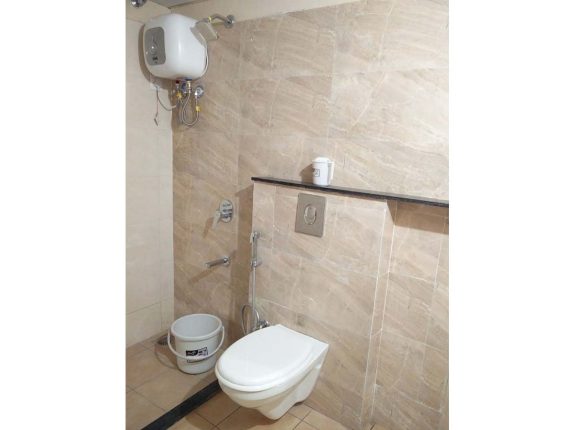 8 hostel toilets in kota